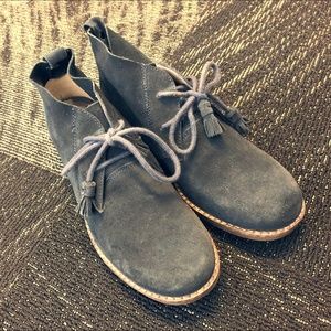 Hush Puppies Blue Suede Shoes! Size 8